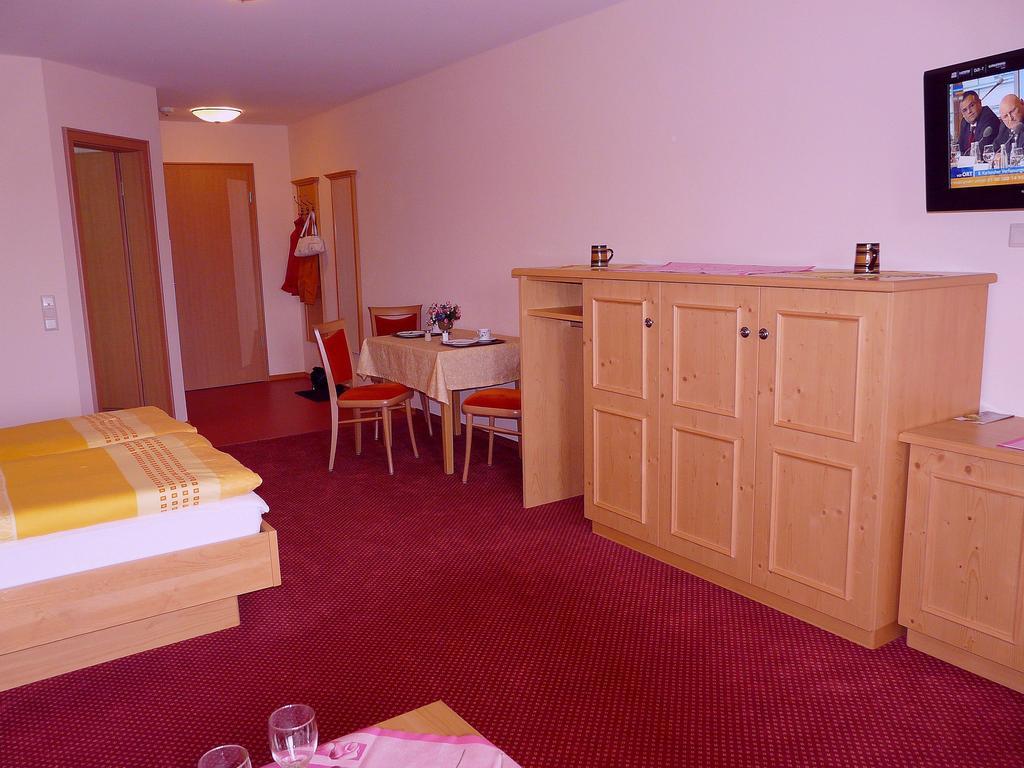 Gasthof Buglhof Sankt Englmar Kamer foto